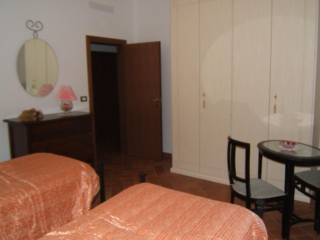 Bel Sit Daire Bolonya Oda fotoğraf